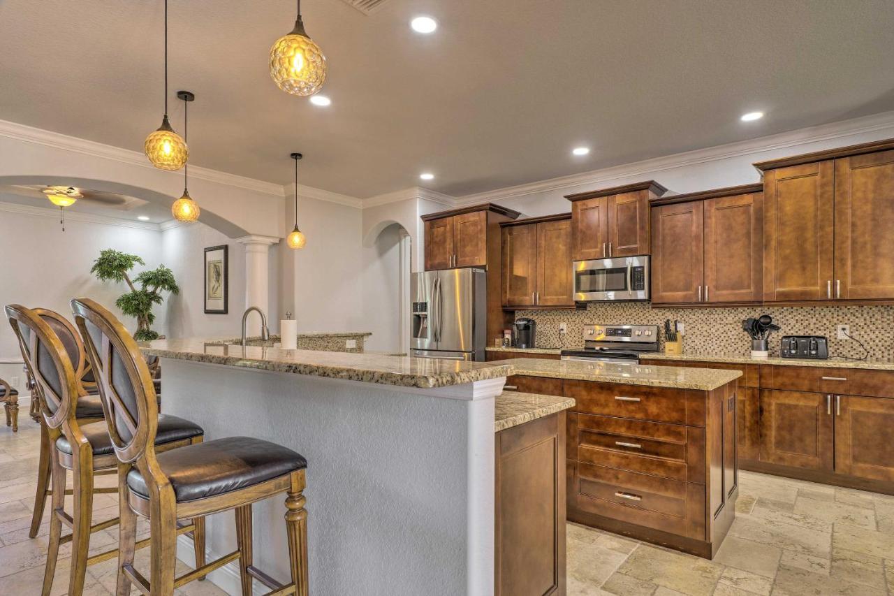 Canalfront Cape Coral Home With Patio And Grill! Exteriör bild